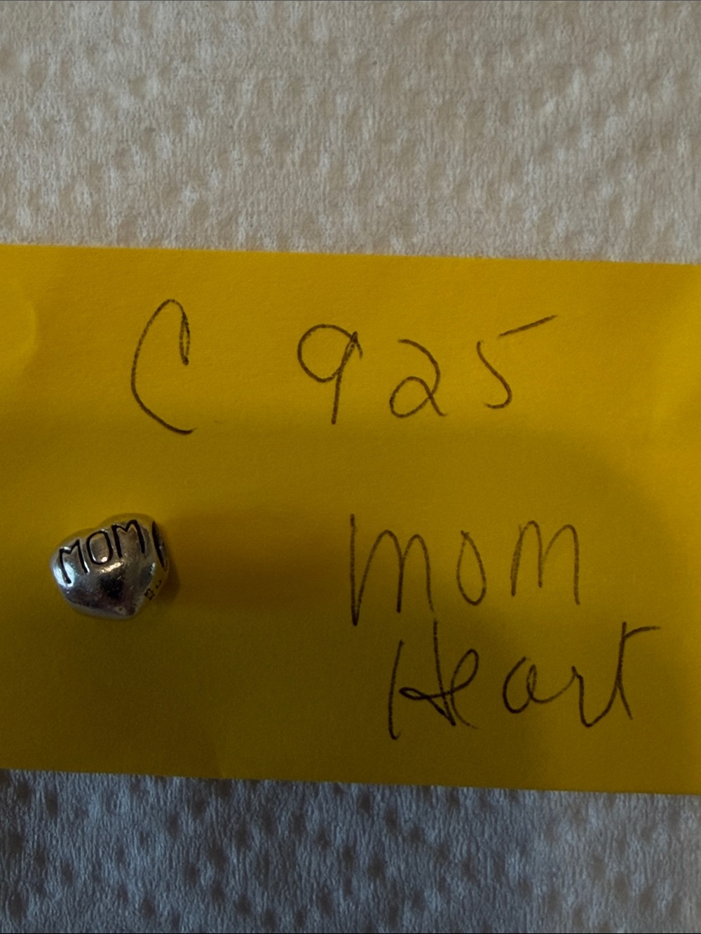 Camilla Silver 'MOM' Heart Charm - Silver